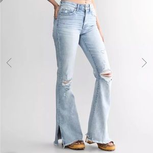 Billie Split Flare Stretch Jean